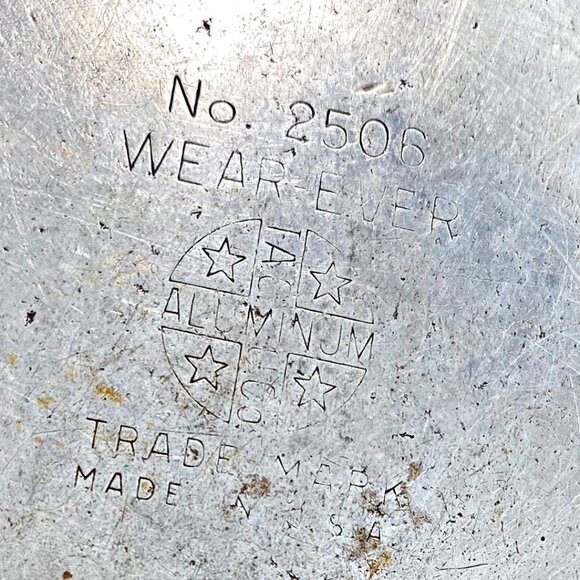 Vintage Wearever Small Skillet 2506 Aluminum 5 1/2" Frying Pan Made in USA - Picture 4 of 5